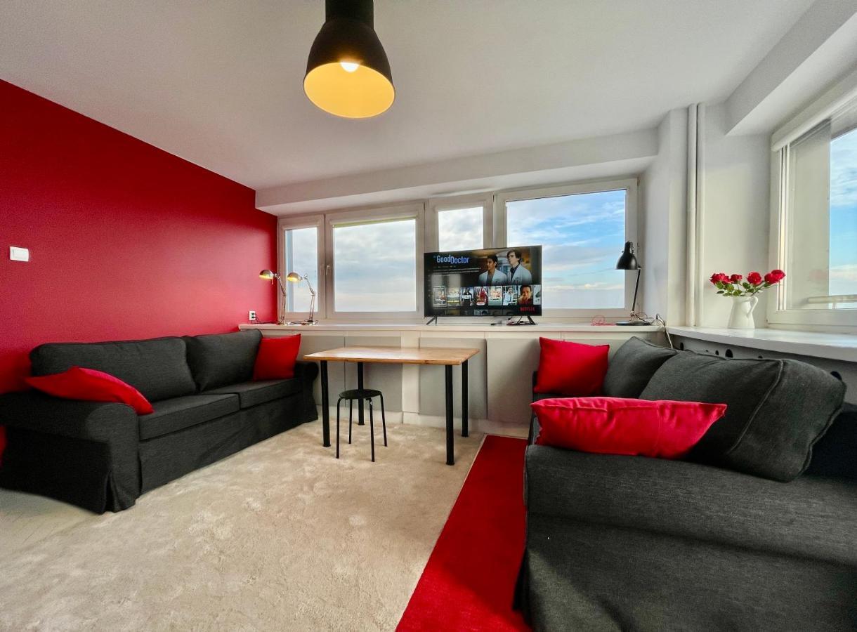 Sawa 3 Metro X2 Fast Wifi 50'Tv Netflx Hbo Appletv+ Amazontv Apartment Warsaw Exterior photo