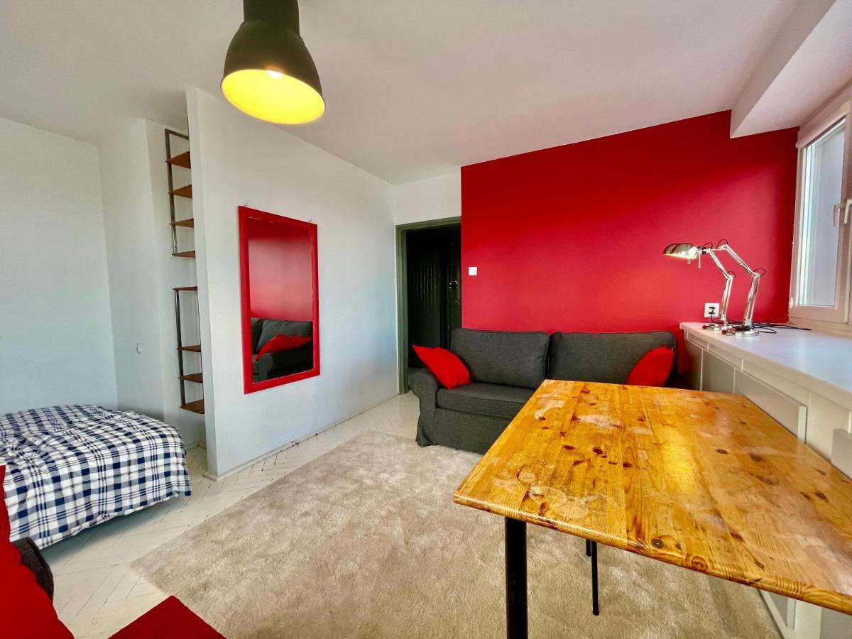 Sawa 3 Metro X2 Fast Wifi 50'Tv Netflx Hbo Appletv+ Amazontv Apartment Warsaw Exterior photo